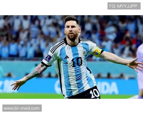 荷兰与意大利足球对决解析：历史交锋与战术较量的深度剖析